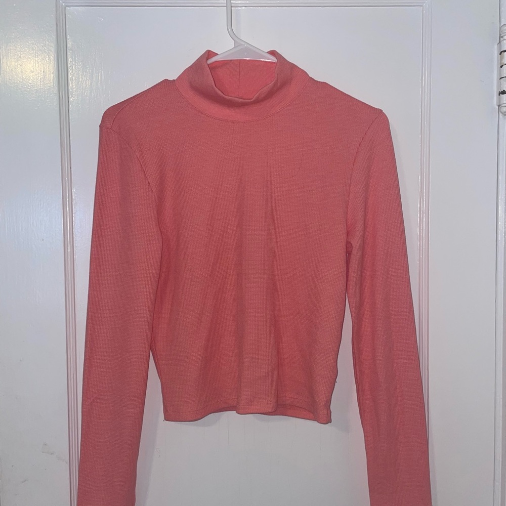 Salmon colored waffle shirt, brand new never worn